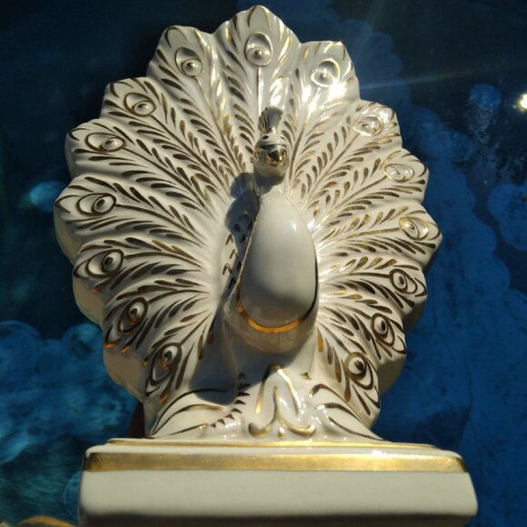 Stunning 24K Gold Gilded LusterGlazed Porcelain Hollywood Regency Peacock Vase - Picture 7 of 12